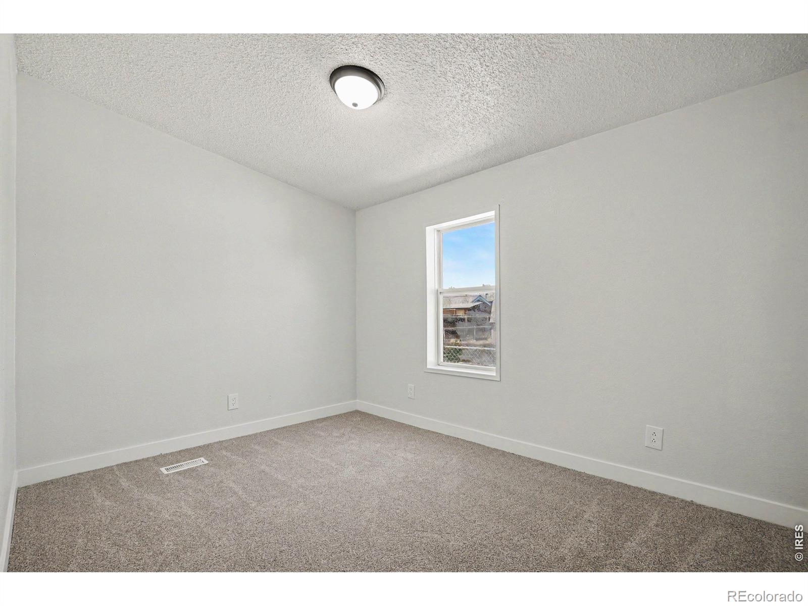 MLS Image #12 for 1108  glen dale court,dacono, Colorado