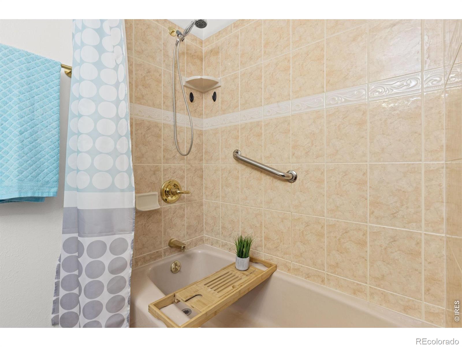 MLS Image #23 for 3351  apple avenue,loveland, Colorado
