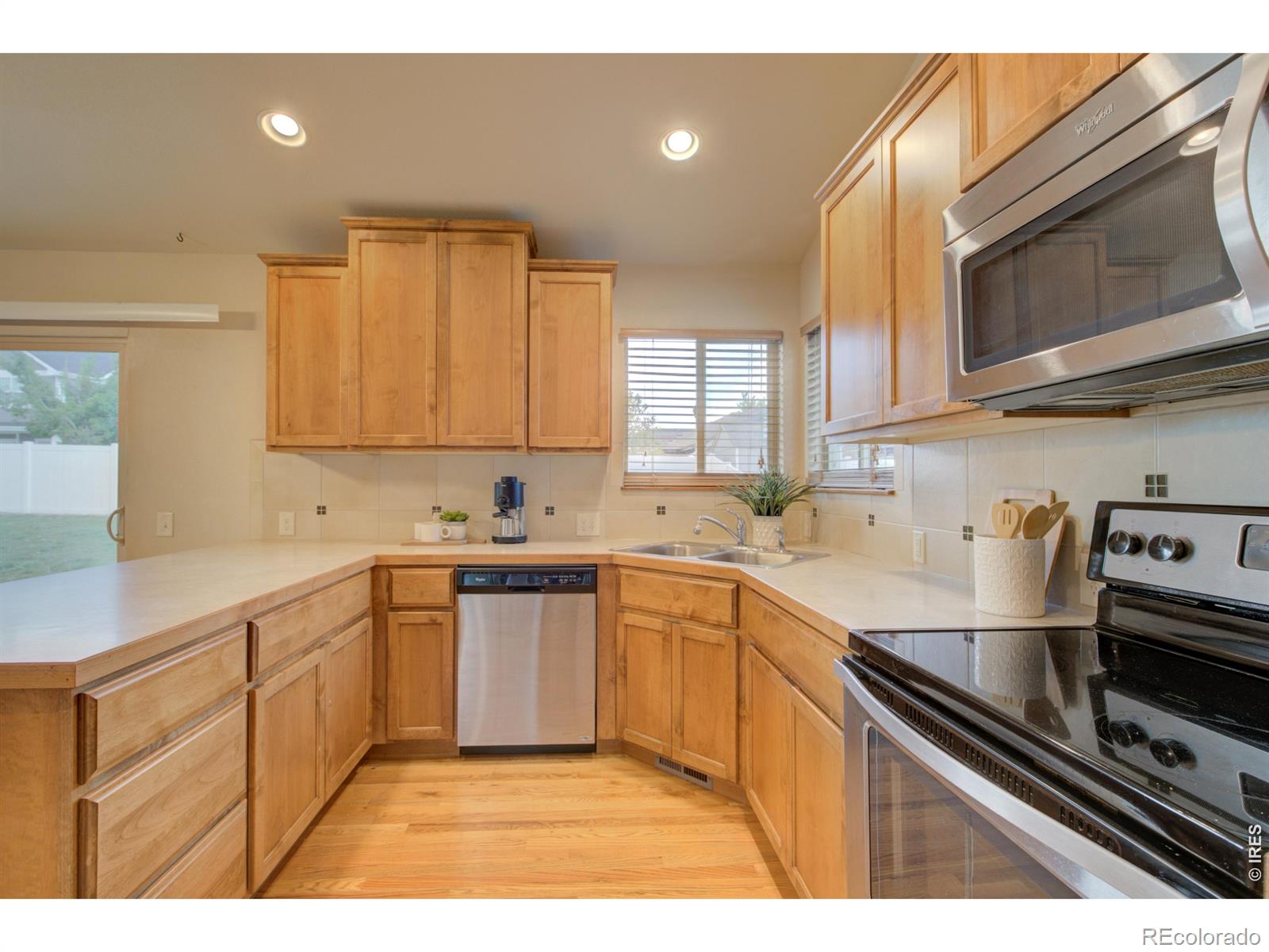 MLS Image #15 for 1642  glacier avenue,berthoud, Colorado