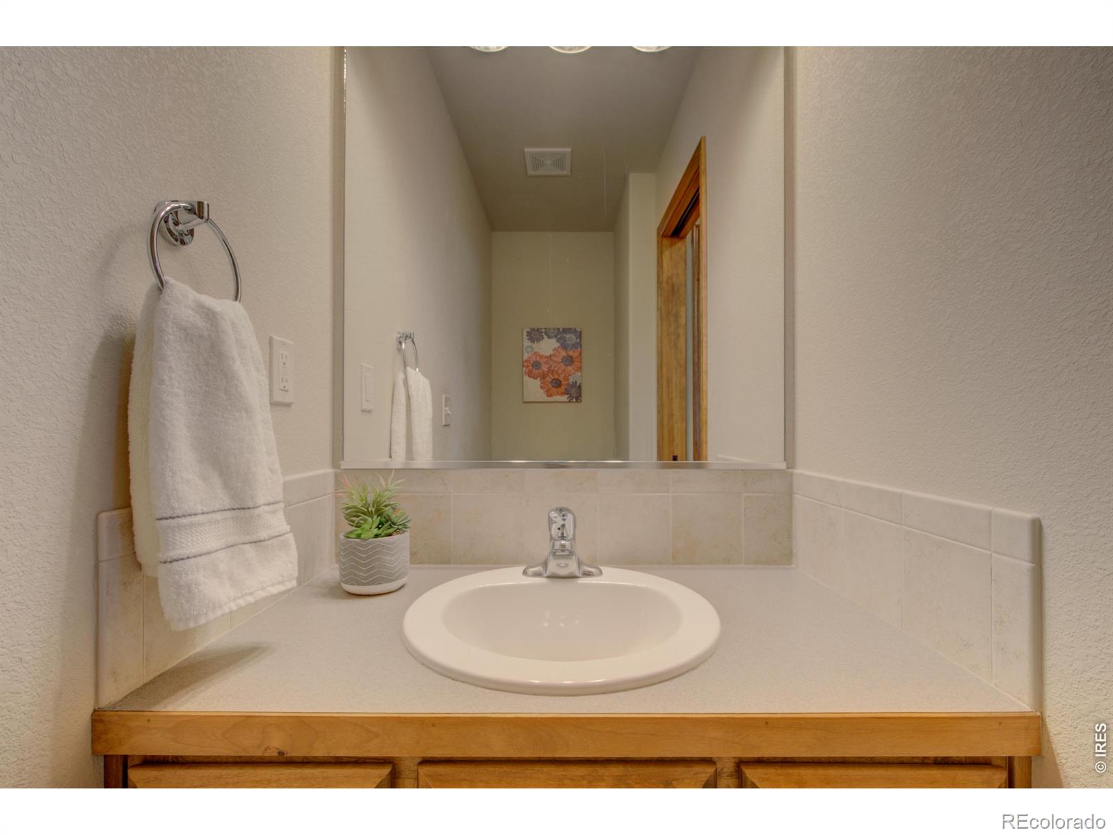MLS Image #17 for 1642  glacier avenue,berthoud, Colorado