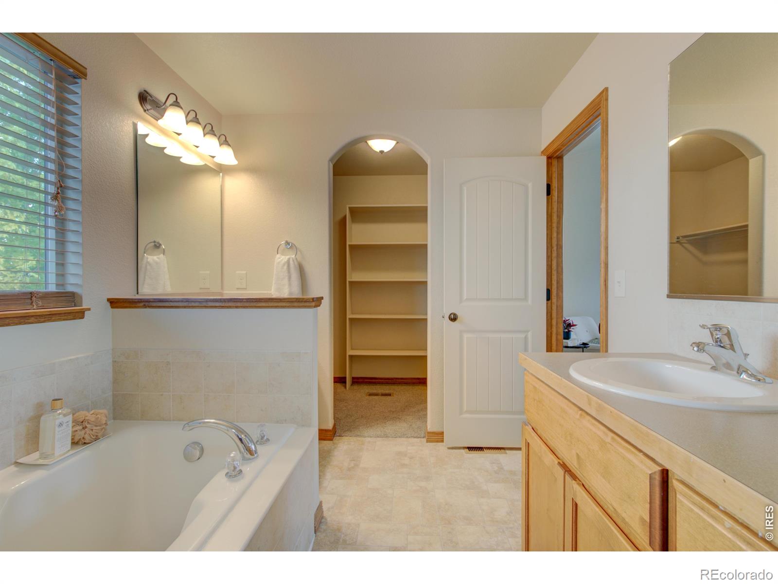 MLS Image #21 for 1642  glacier avenue,berthoud, Colorado