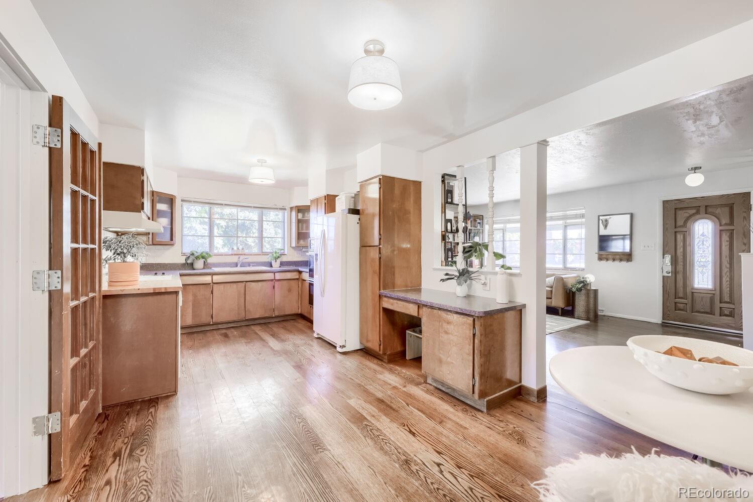 MLS Image #11 for 7678  elmwood lane,denver, Colorado