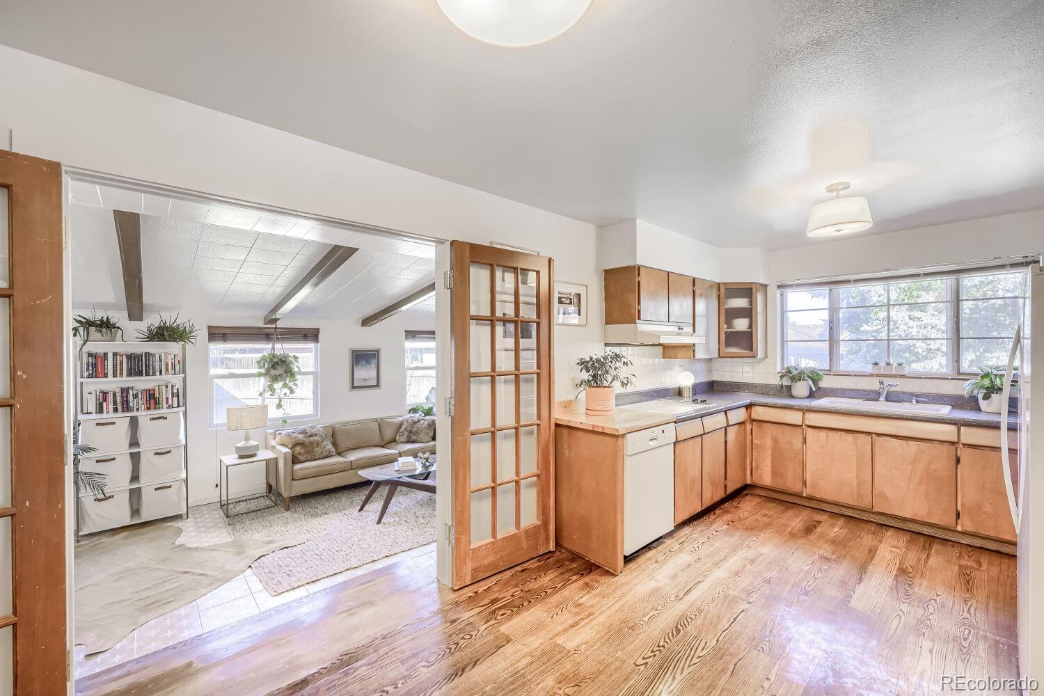 MLS Image #15 for 7678  elmwood lane,denver, Colorado