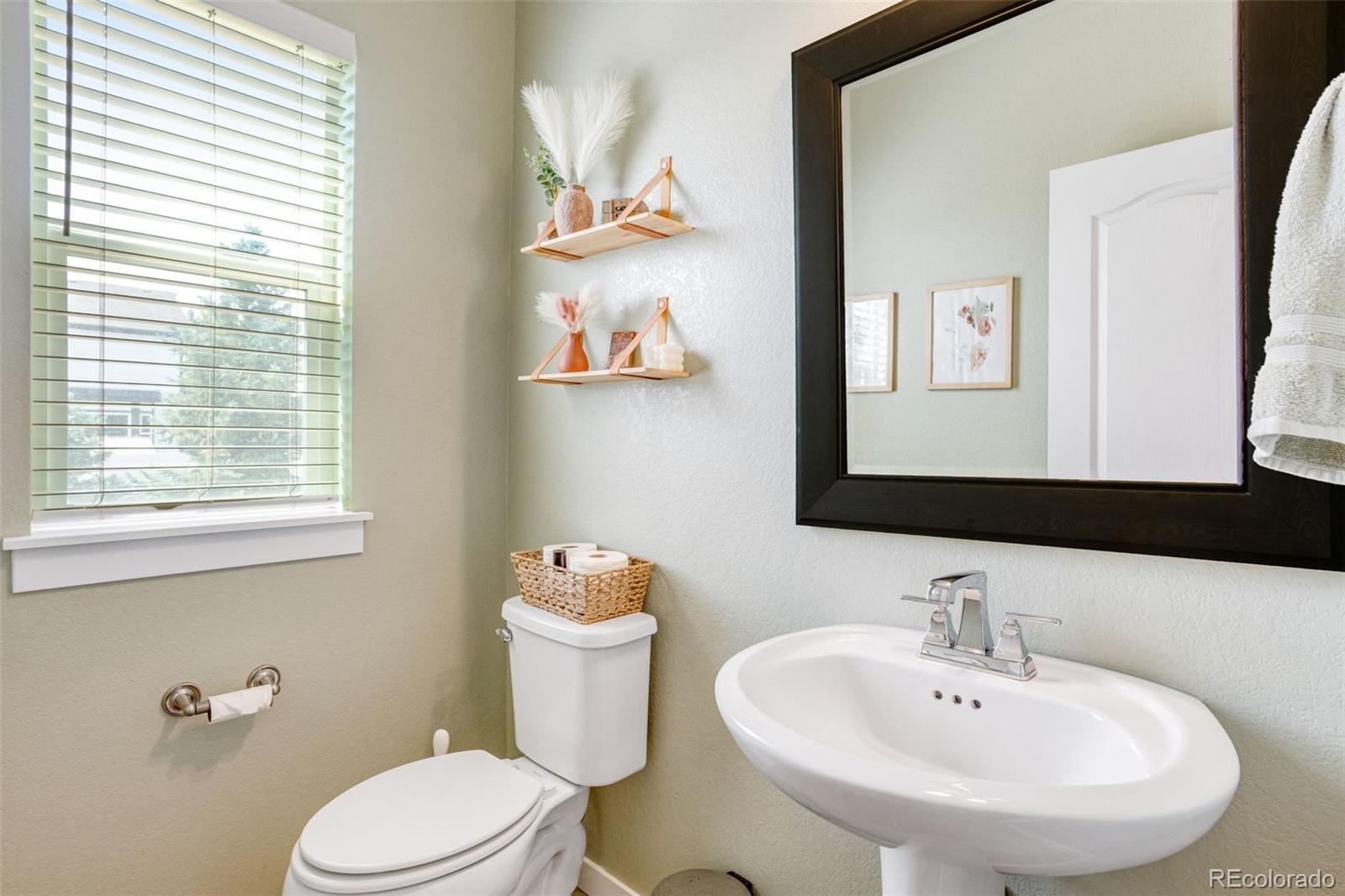 MLS Image #35 for 16521  tree haven street,hudson, Colorado