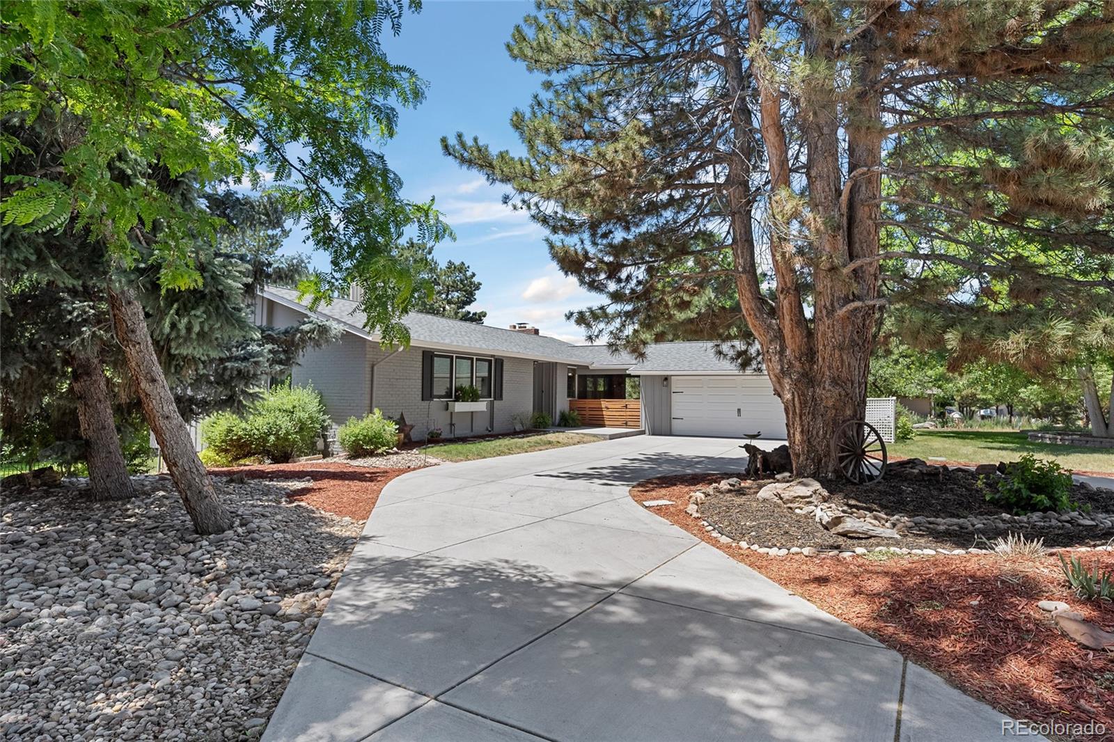 MLS Image #2 for 6641 s hill way,littleton, Colorado