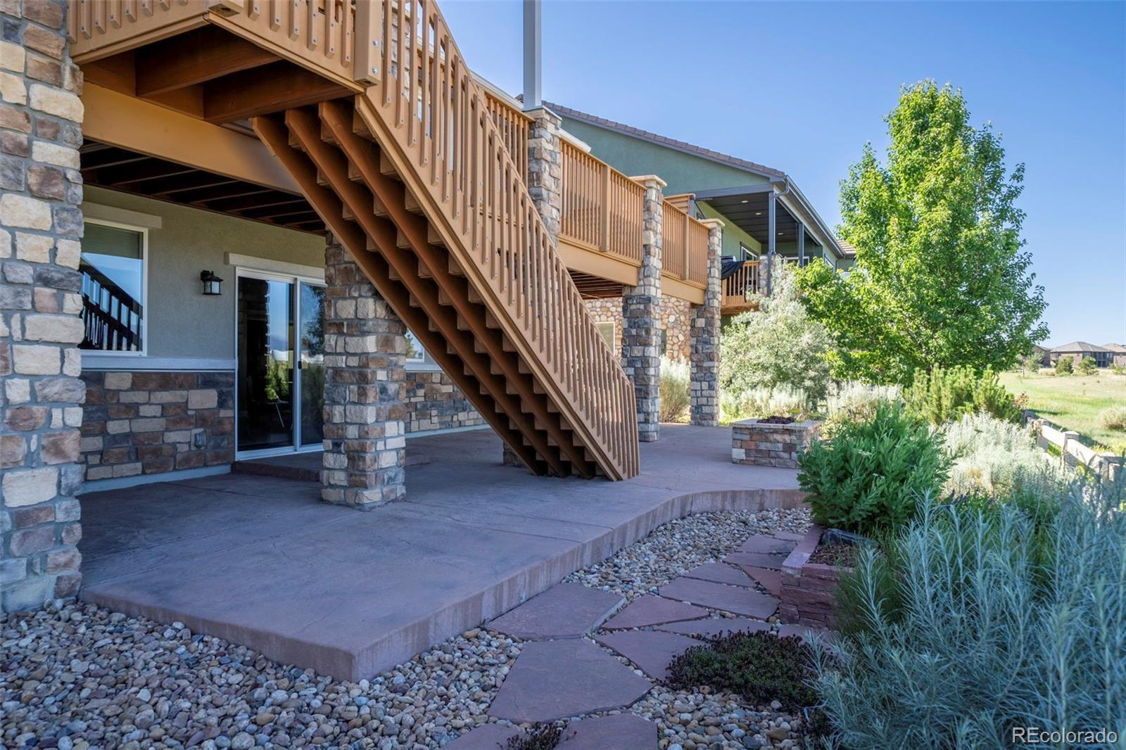 MLS Image #38 for 16005  quandary loop,broomfield, Colorado