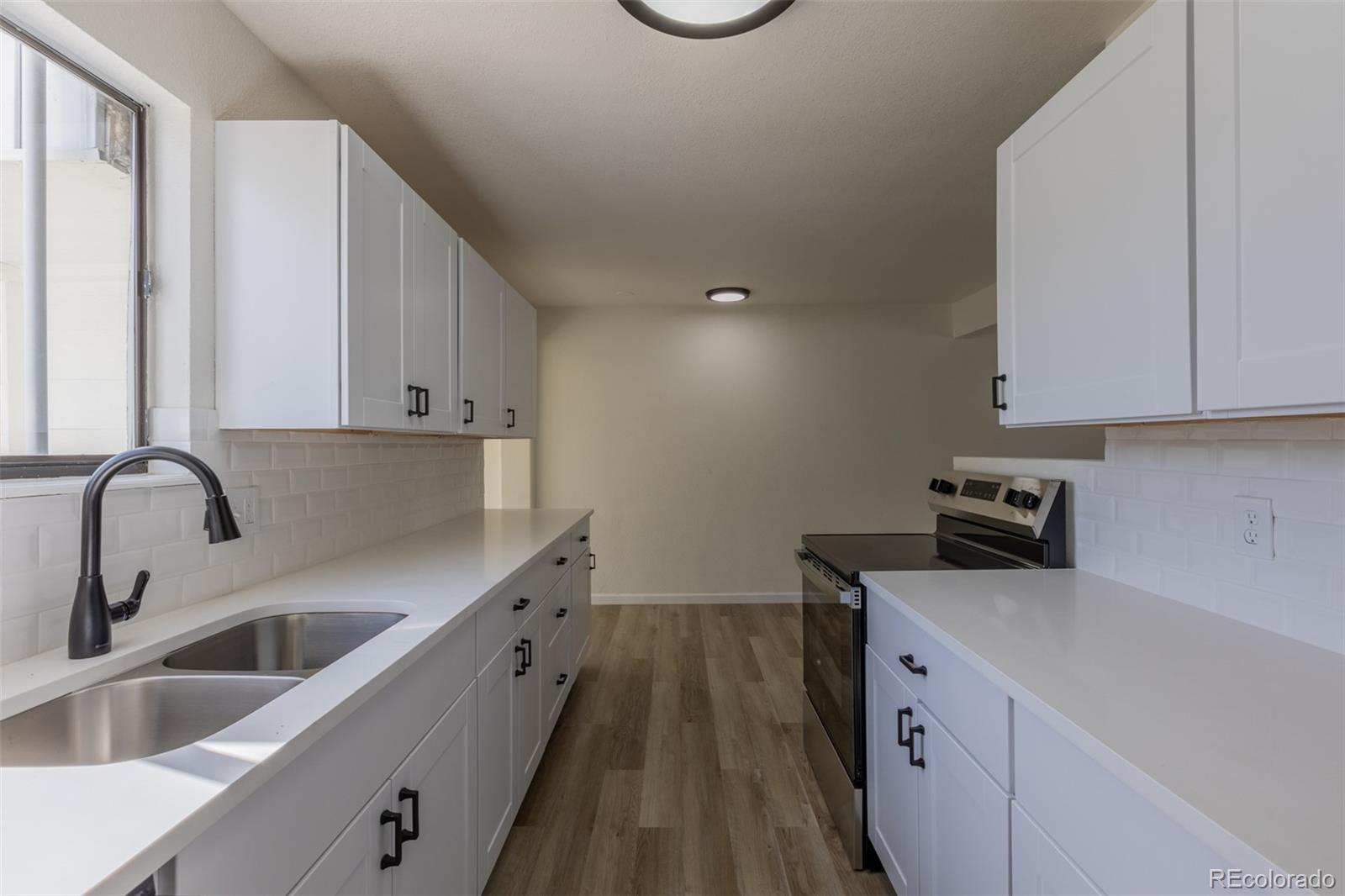 MLS Image #11 for 4464  davenport way,denver, Colorado