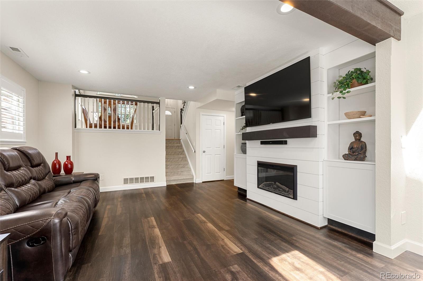 MLS Image #6 for 1278 n deckers place,castle rock, Colorado