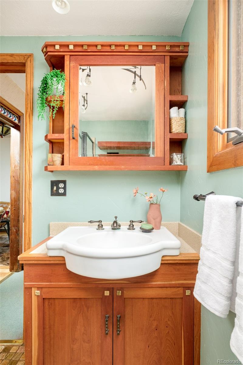 MLS Image #23 for 815  vivian street,lakewood, Colorado