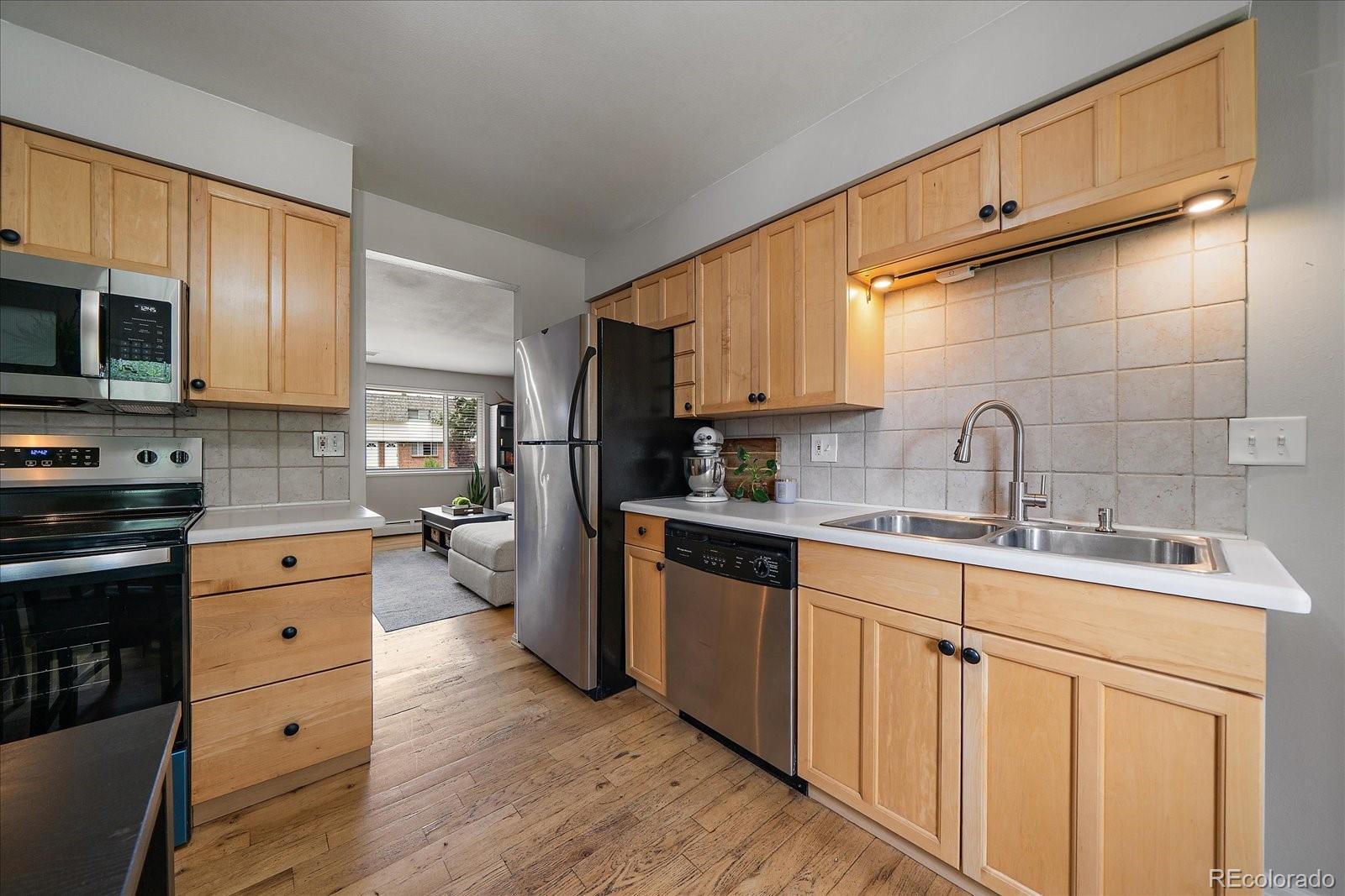 MLS Image #6 for 18226 w 3rd place 4,golden, Colorado
