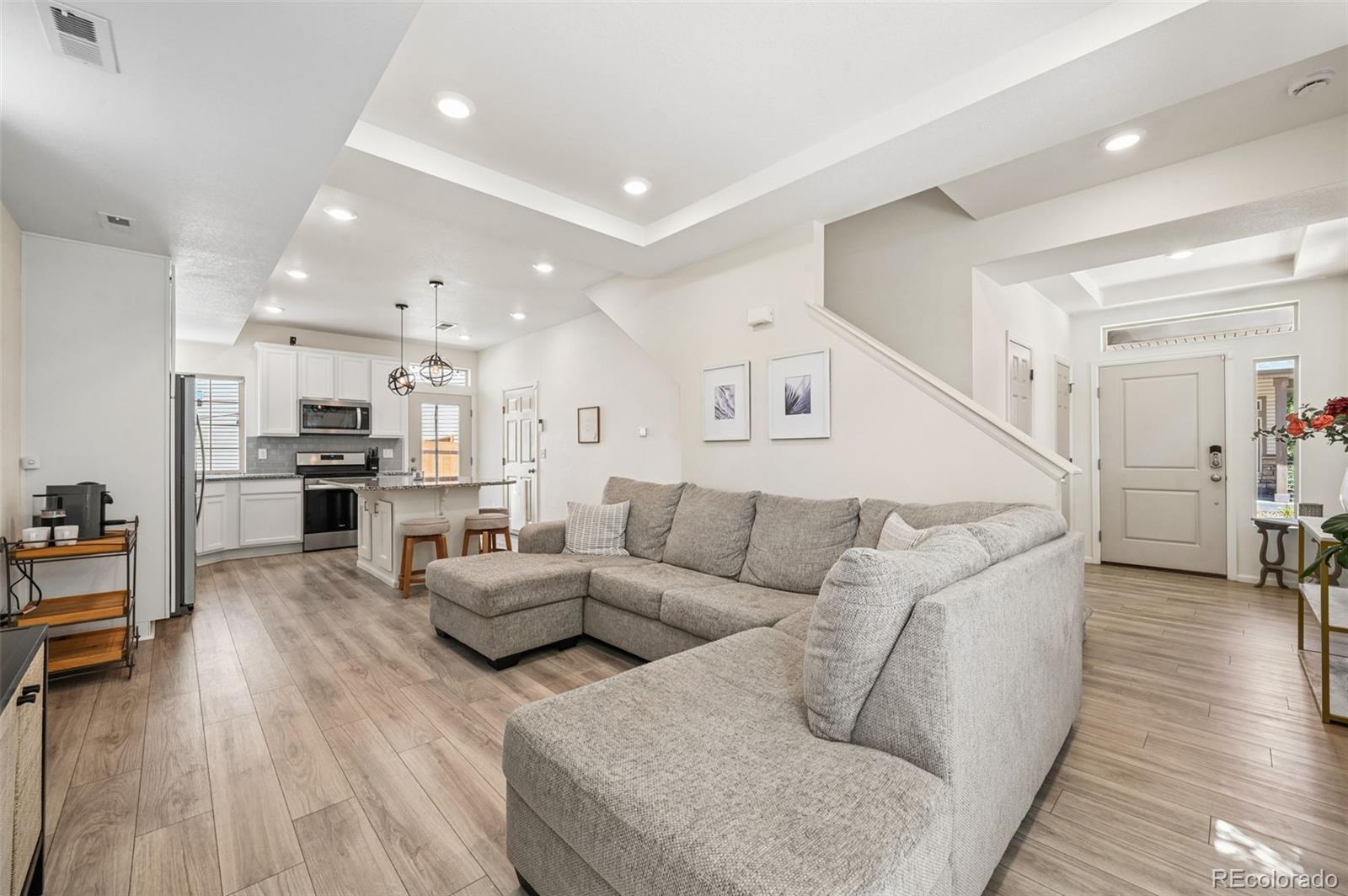 MLS Image #4 for 10121  zeno street,commerce city, Colorado