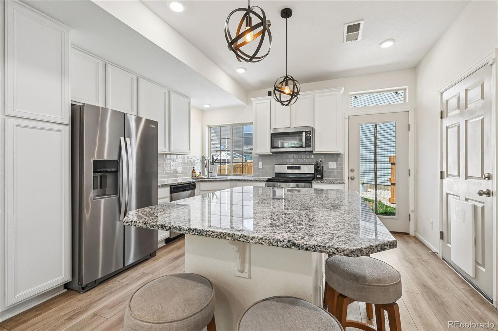 MLS Image #6 for 10121  zeno street,commerce city, Colorado