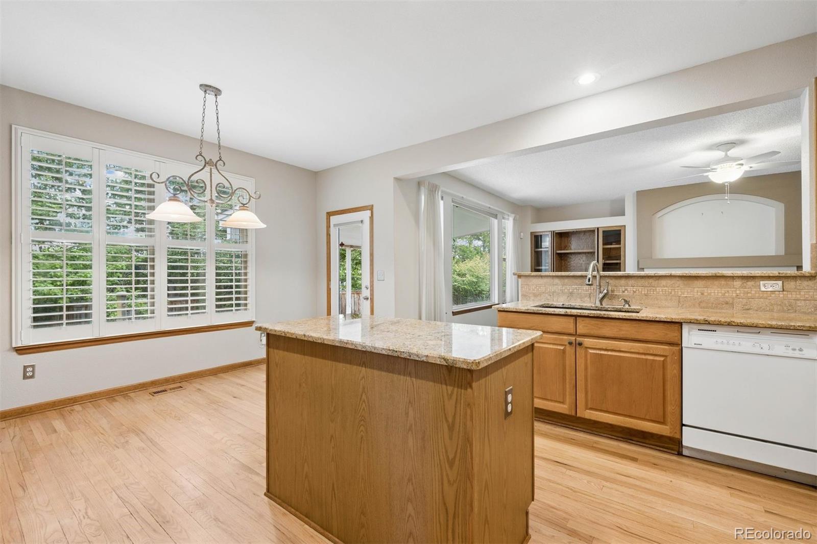 MLS Image #8 for 9245  mountain brush court,highlands ranch, Colorado