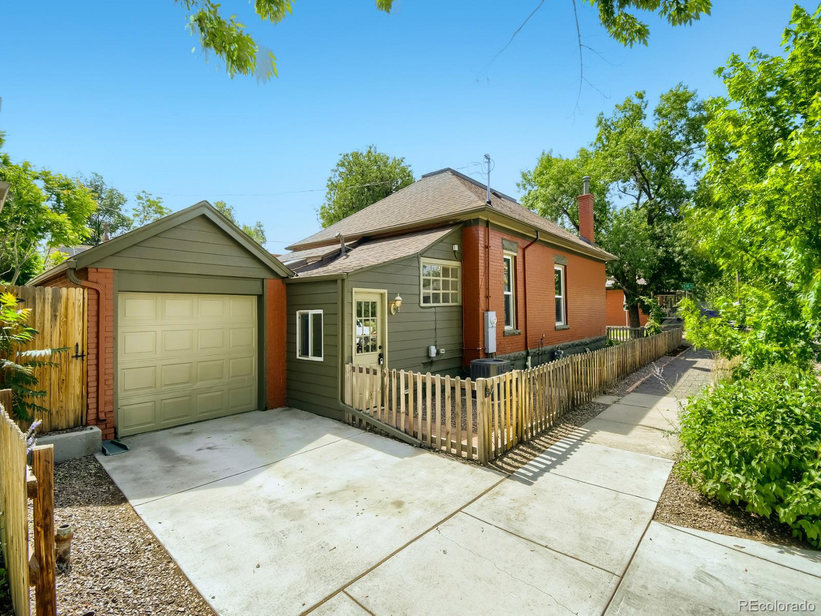 MLS Image #2 for 2127 w 33rd avenue,denver, Colorado