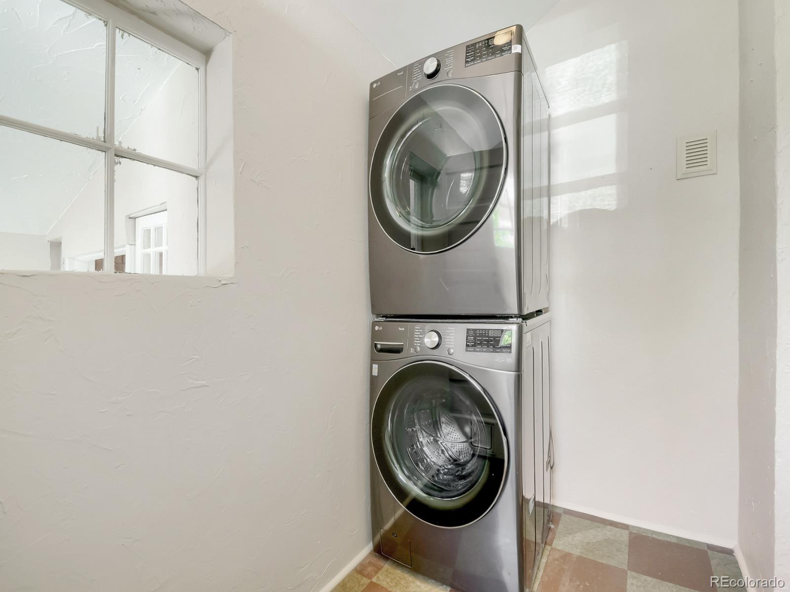 MLS Image #24 for 2127 w 33rd avenue,denver, Colorado