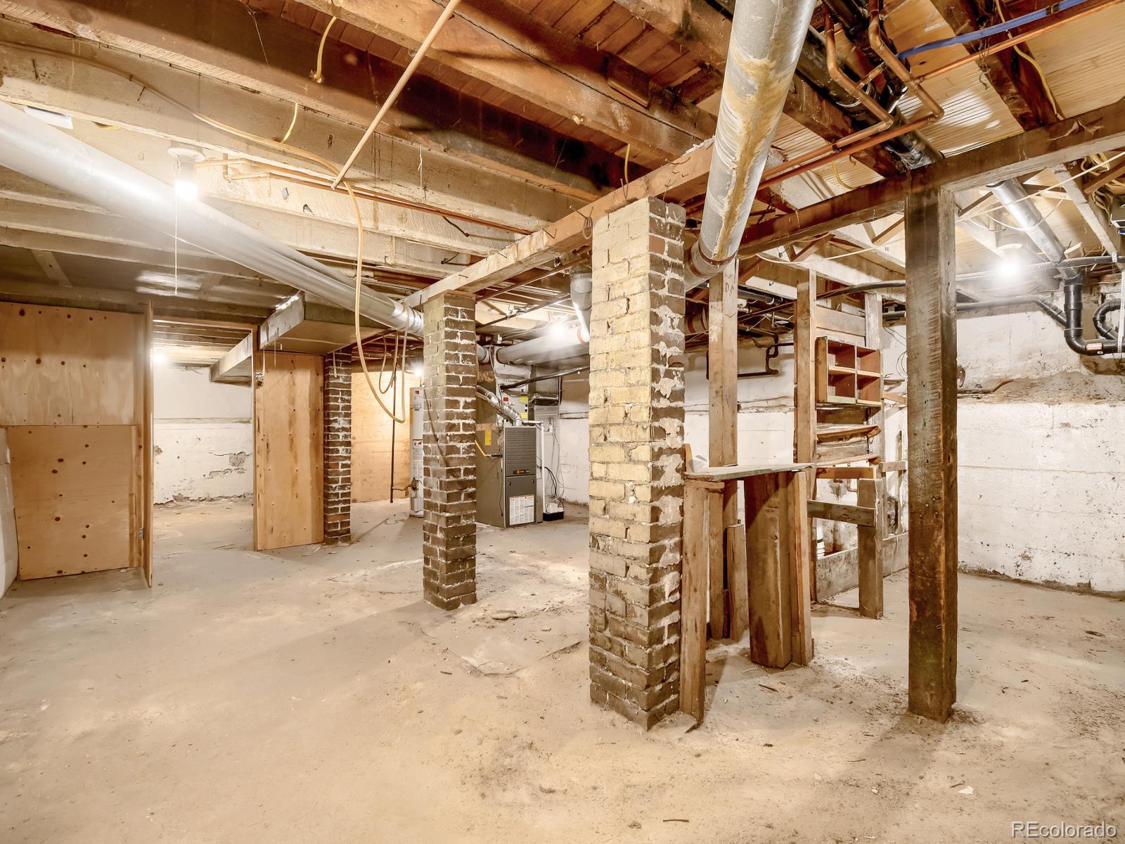 MLS Image #26 for 2127 w 33rd avenue,denver, Colorado