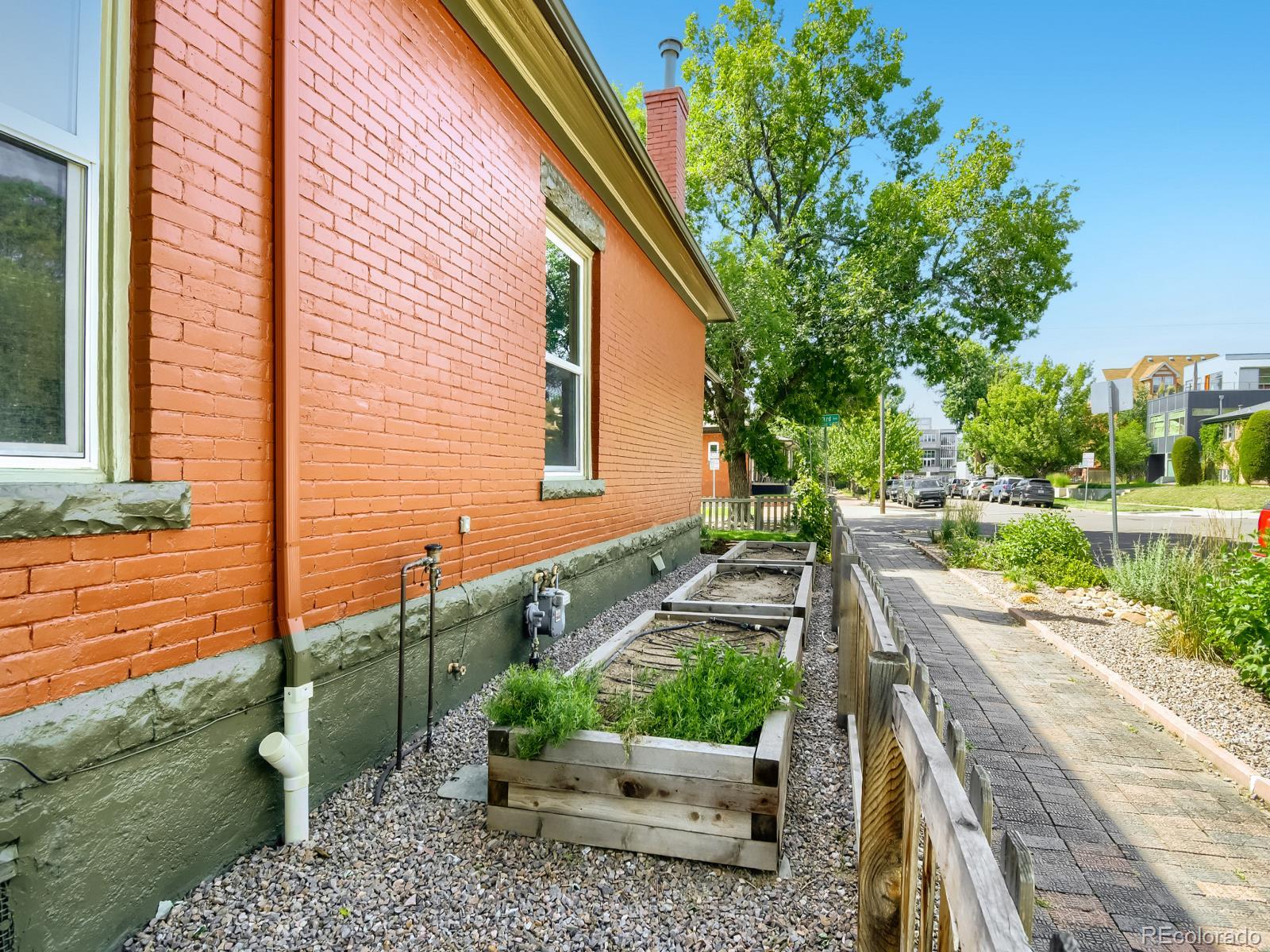 MLS Image #27 for 2127 w 33rd avenue,denver, Colorado