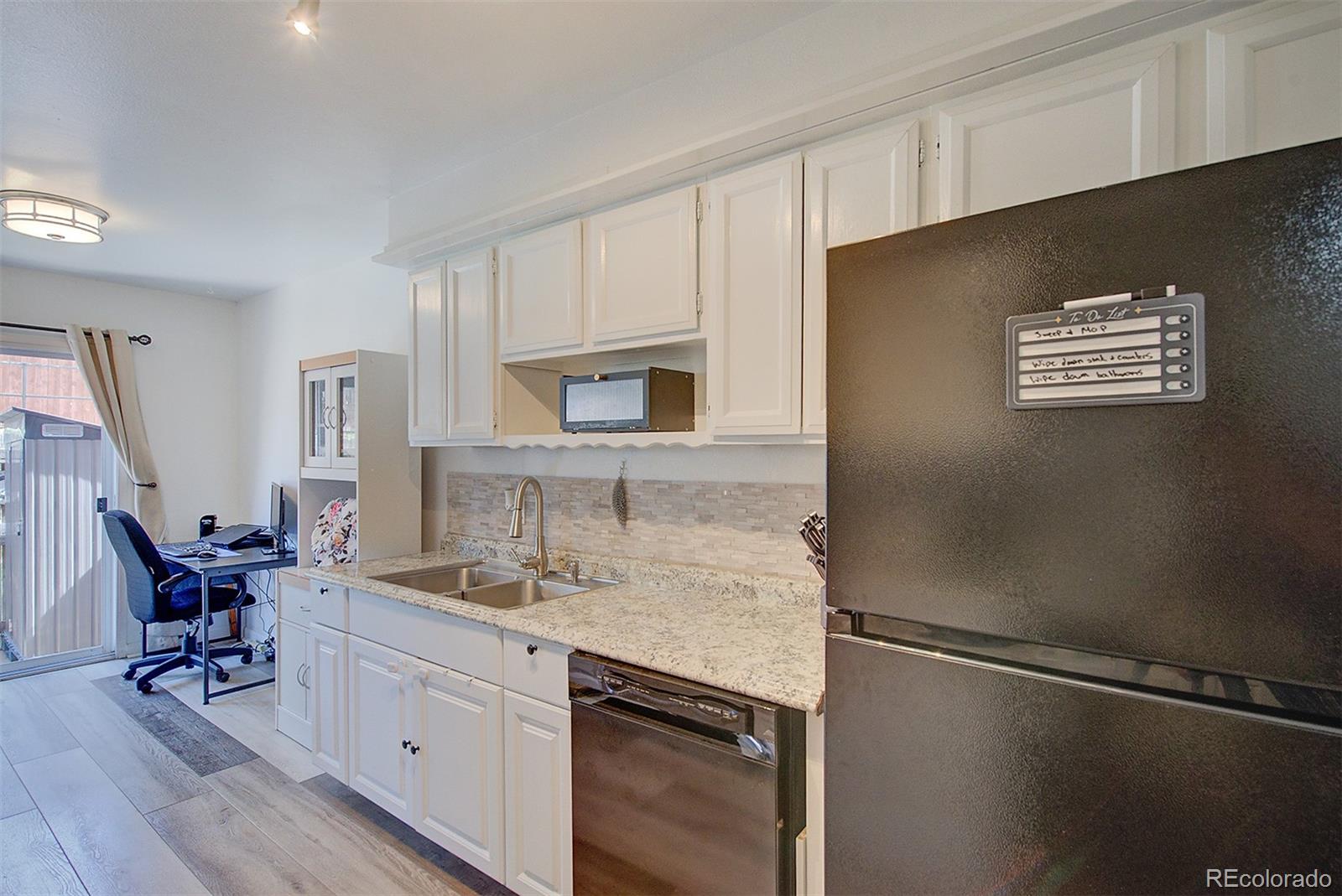 MLS Image #14 for 9906  orangewood drive,thornton, Colorado