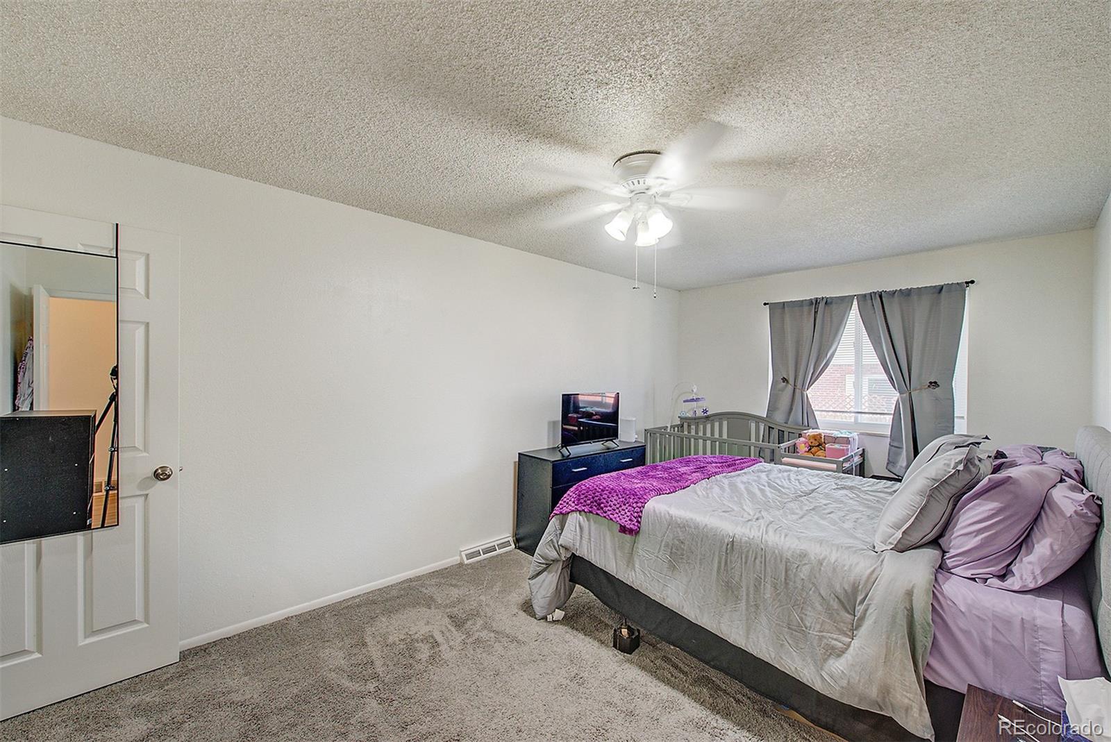 MLS Image #18 for 9906  orangewood drive,thornton, Colorado
