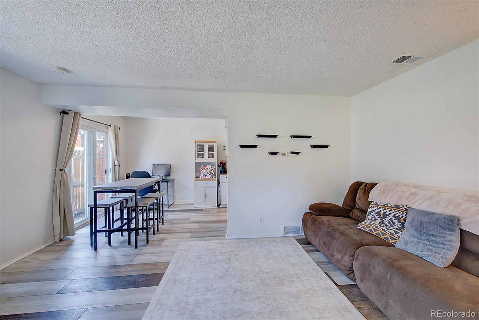 MLS Image #7 for 9906  orangewood drive,thornton, Colorado