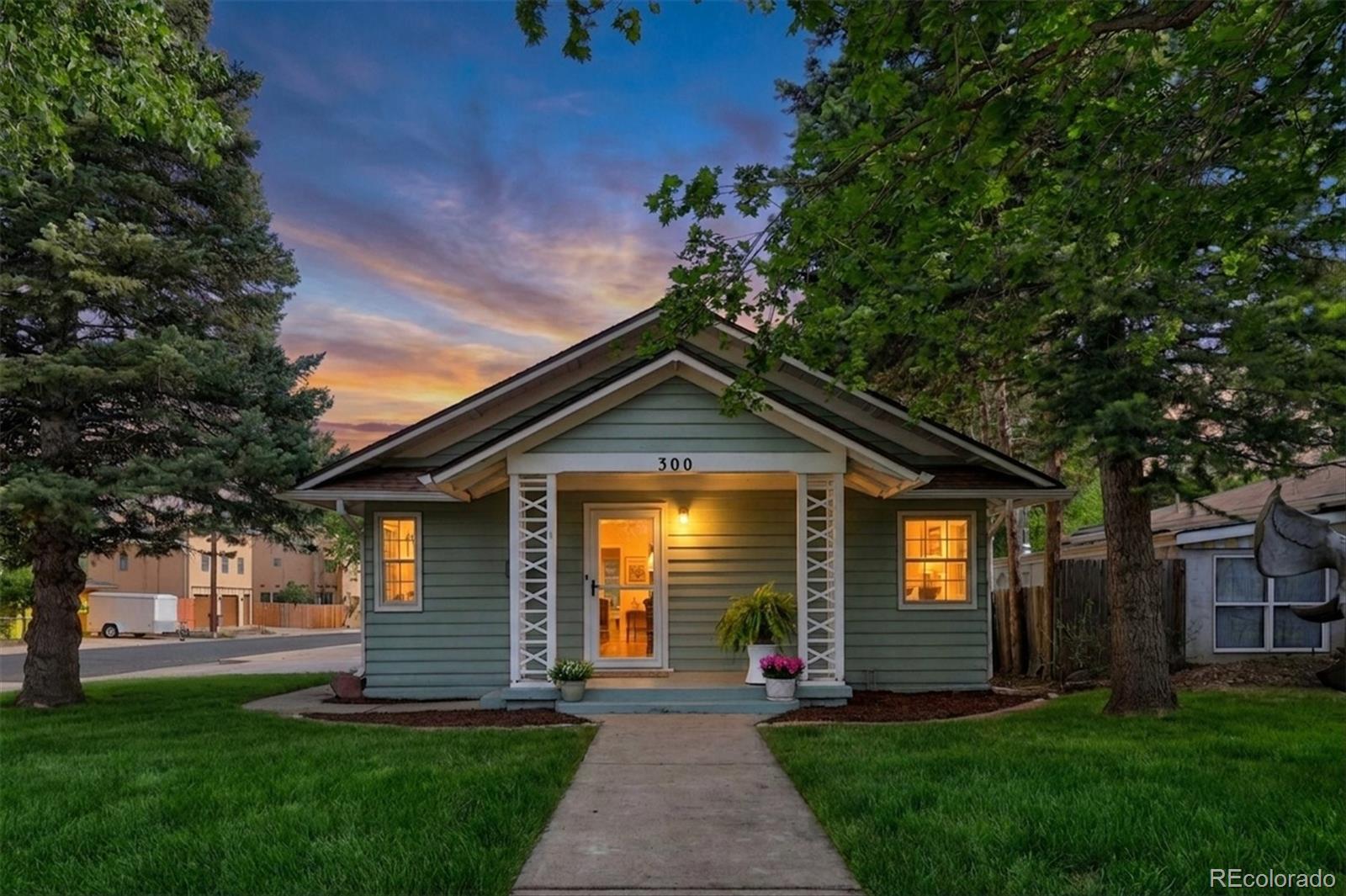MLS Image #0 for 300 w cleveland street,lafayette, Colorado