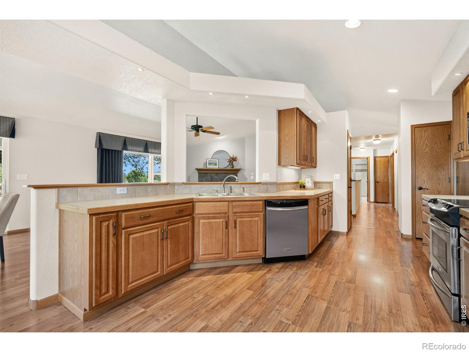 MLS Image #11 for 3731  osier place,loveland, Colorado