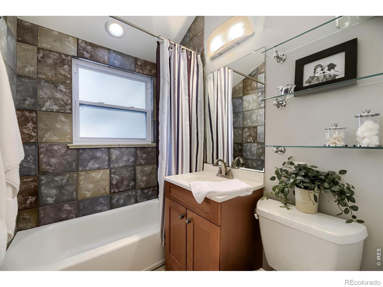 MLS Image #15 for 3400 e nielsen lane,denver, Colorado