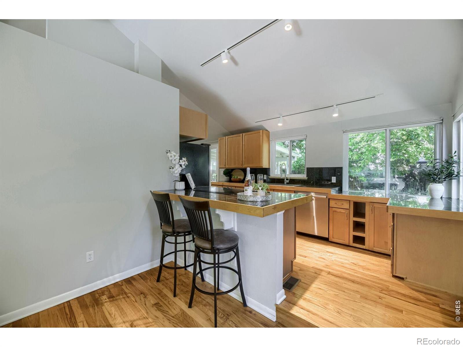 MLS Image #6 for 3400 e nielsen lane,denver, Colorado