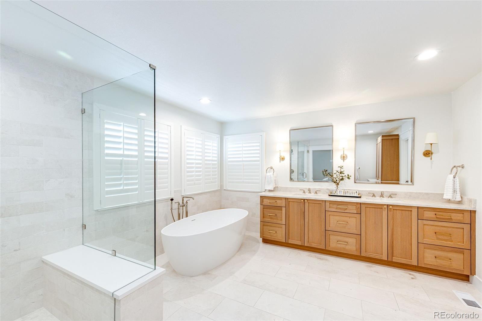 MLS Image #20 for 2981  newbury court,littleton, Colorado
