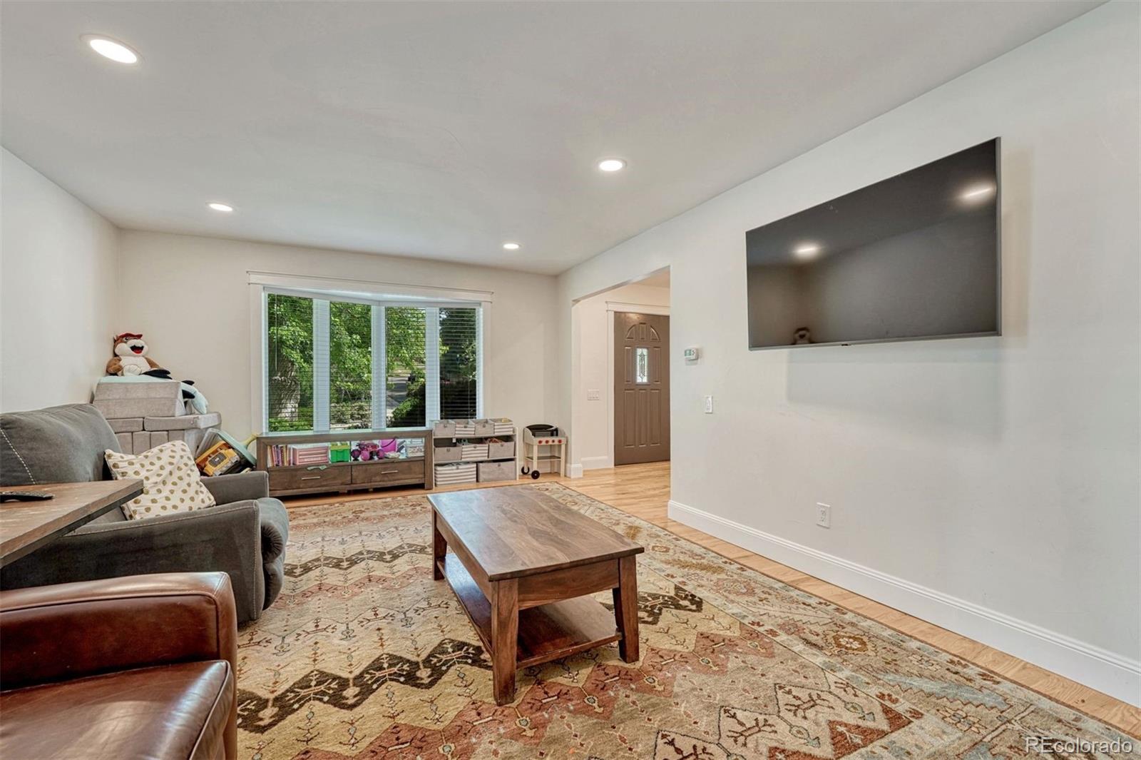 MLS Image #3 for 7480 s harrison way,centennial, Colorado