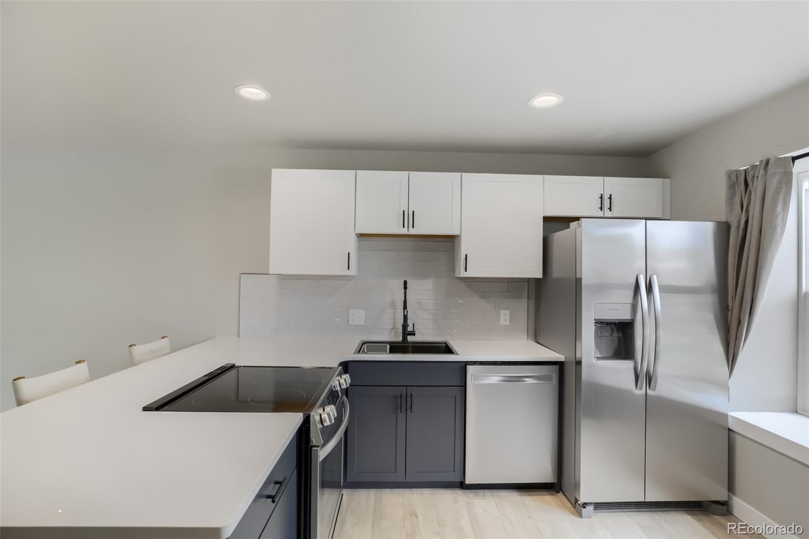 MLS Image #2 for 11634  grant street,northglenn, Colorado