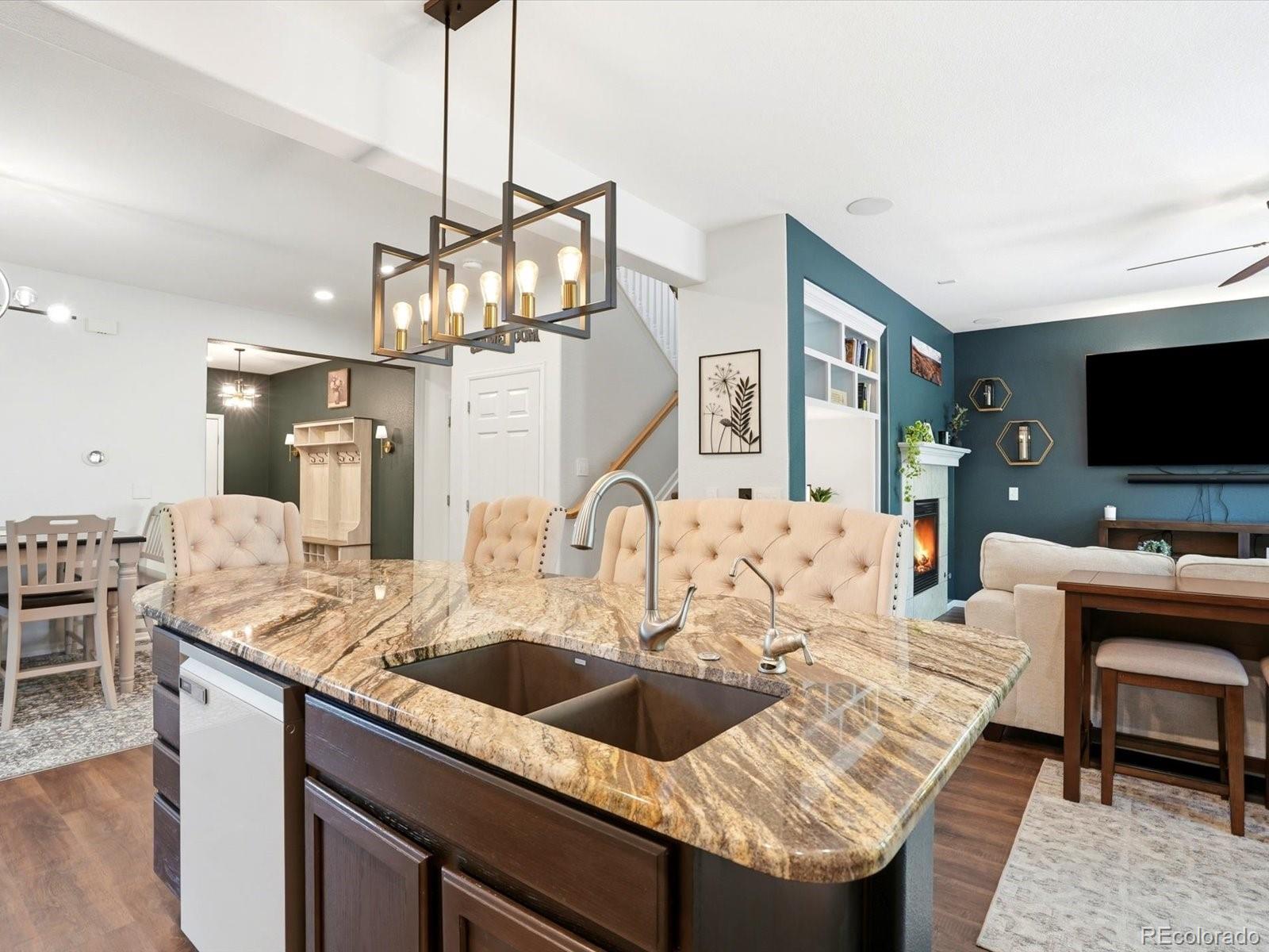 MLS Image #15 for 10016  sedalia street,commerce city, Colorado