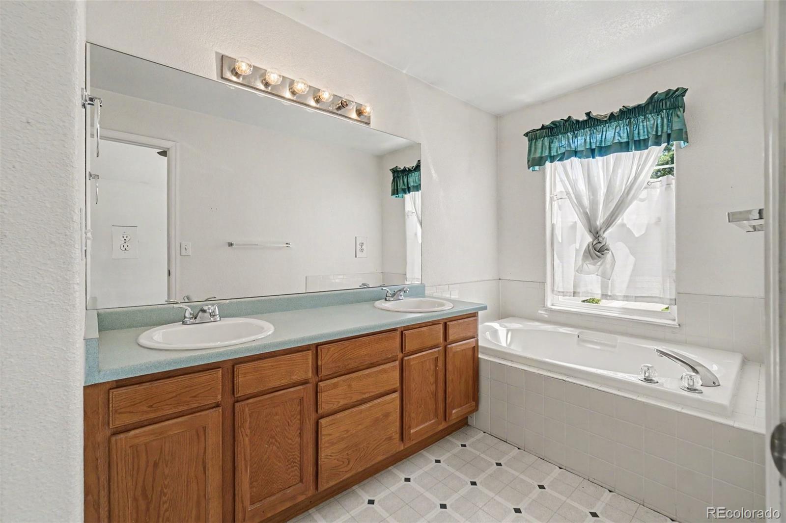 MLS Image #28 for 305  maggie street,longmont, Colorado
