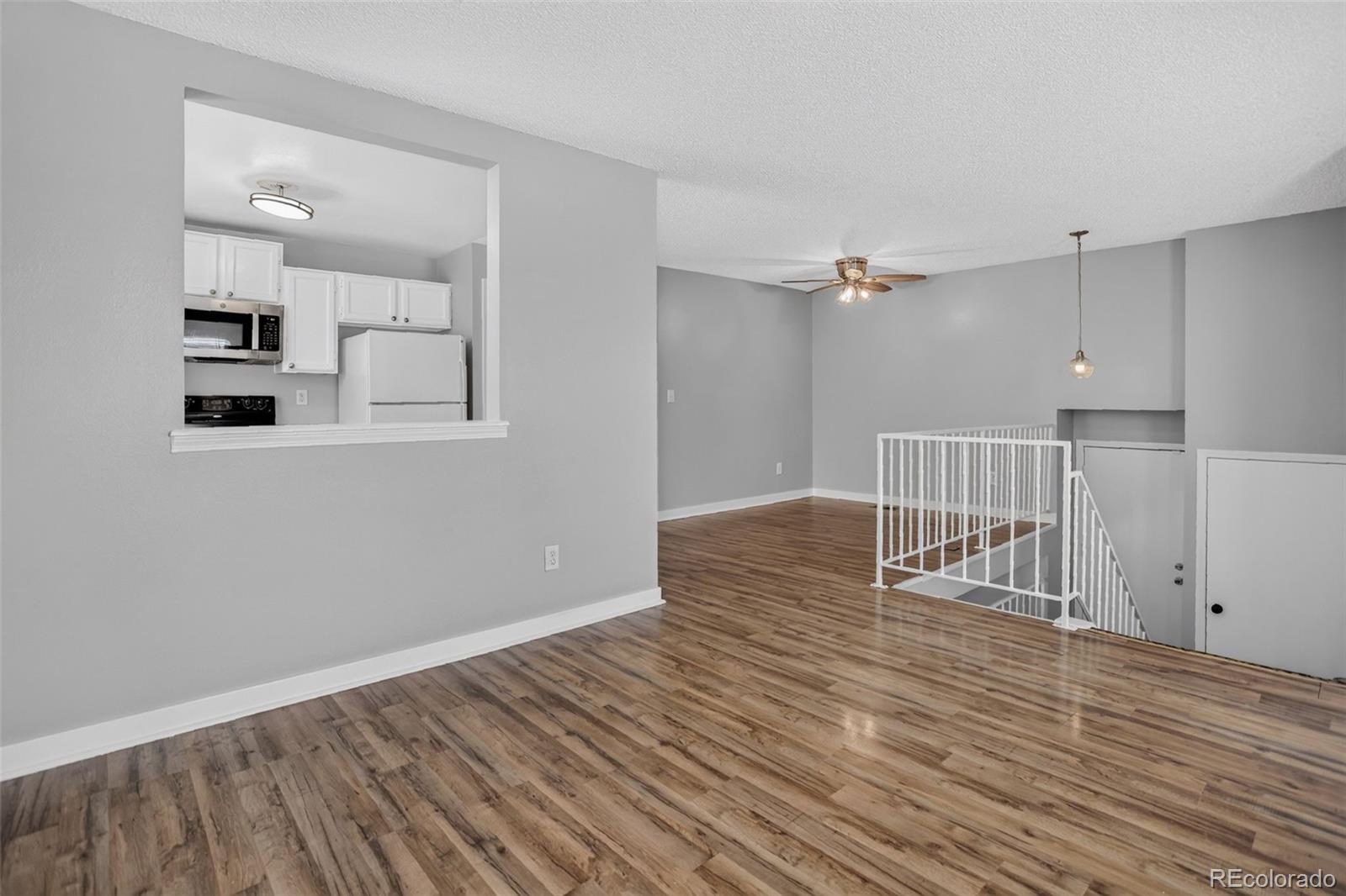 MLS Image #11 for 19743 e oxford drive,aurora, Colorado
