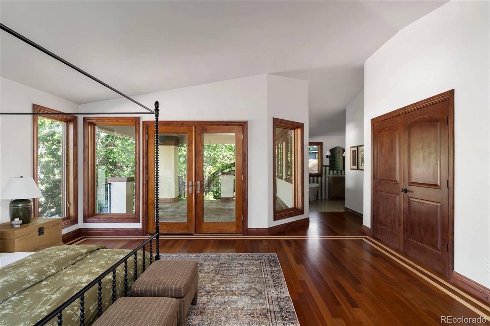 MLS Image #17 for 1026 s cook street,denver, Colorado