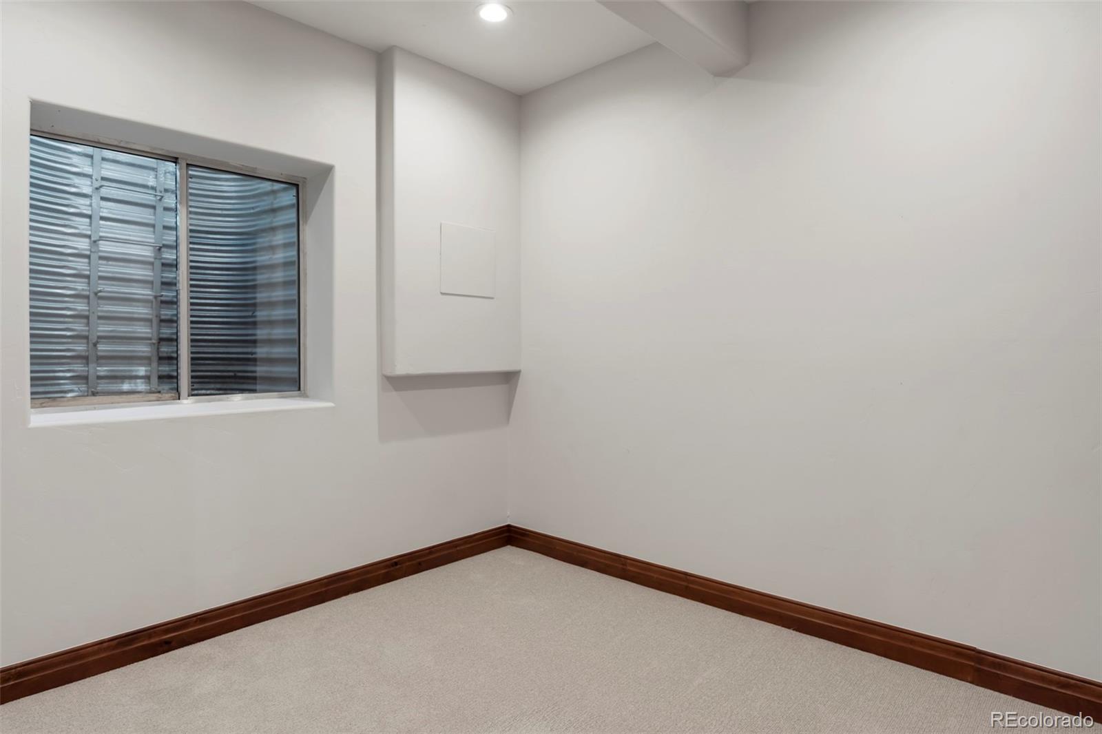 MLS Image #31 for 1026 s cook street,denver, Colorado