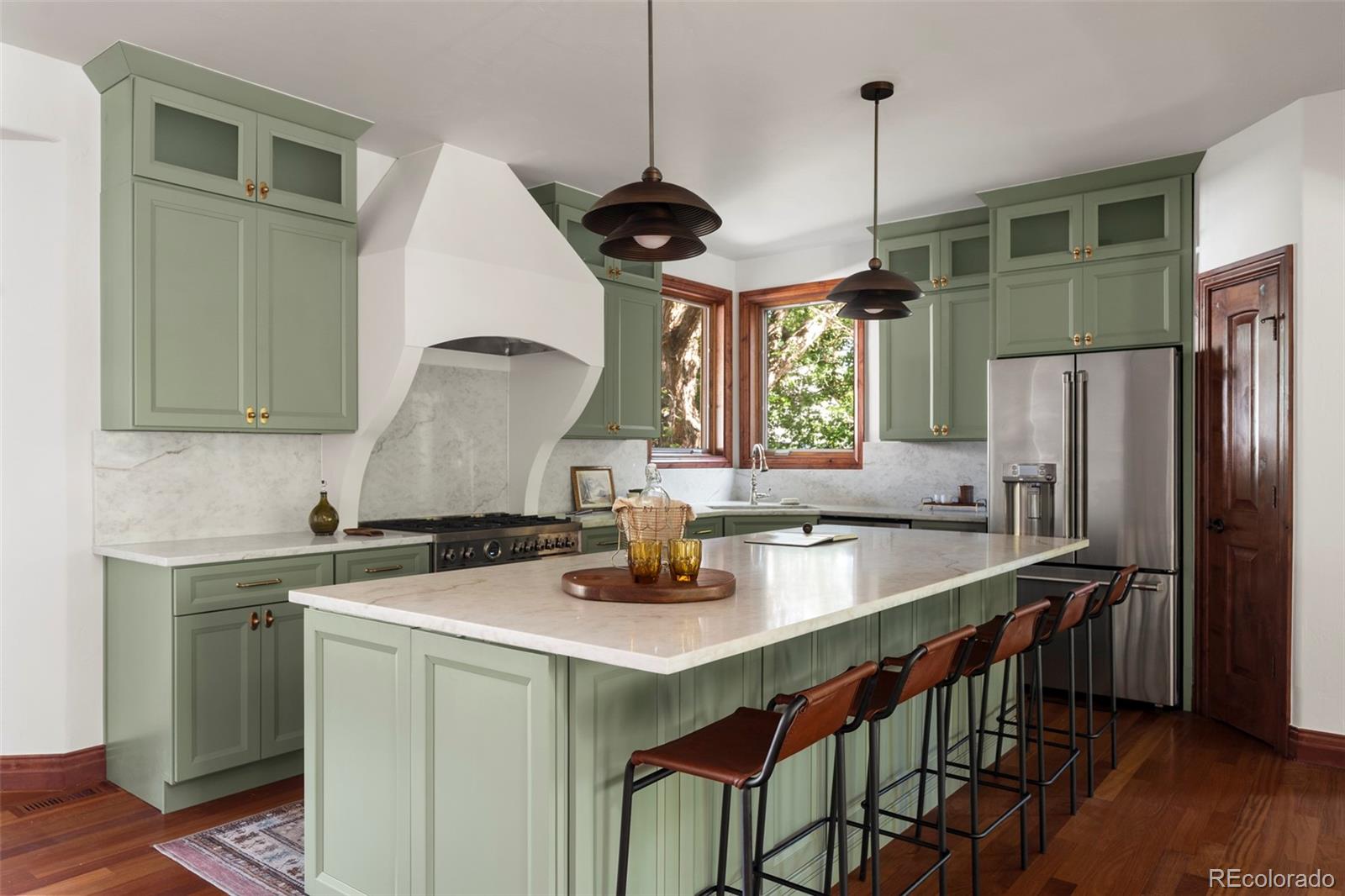 MLS Image #6 for 1026 s cook street,denver, Colorado