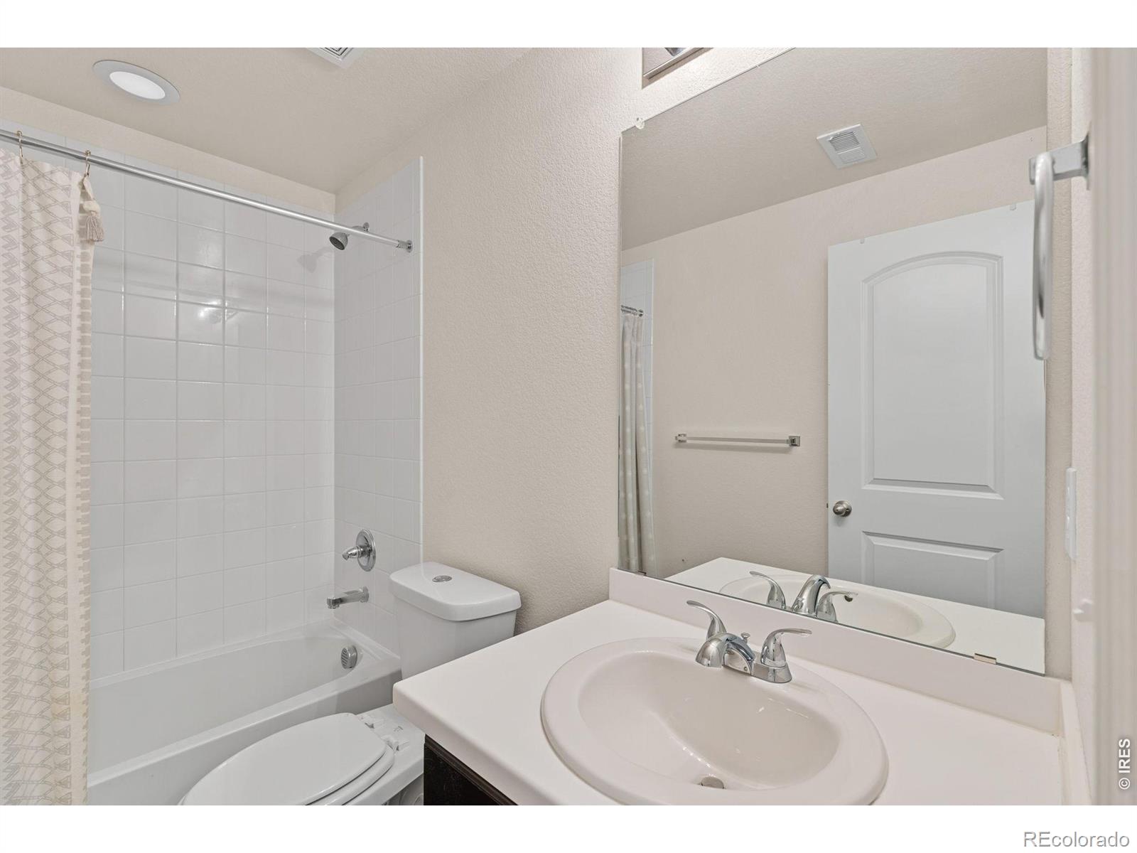 MLS Image #39 for 286  western sky circle,longmont, Colorado