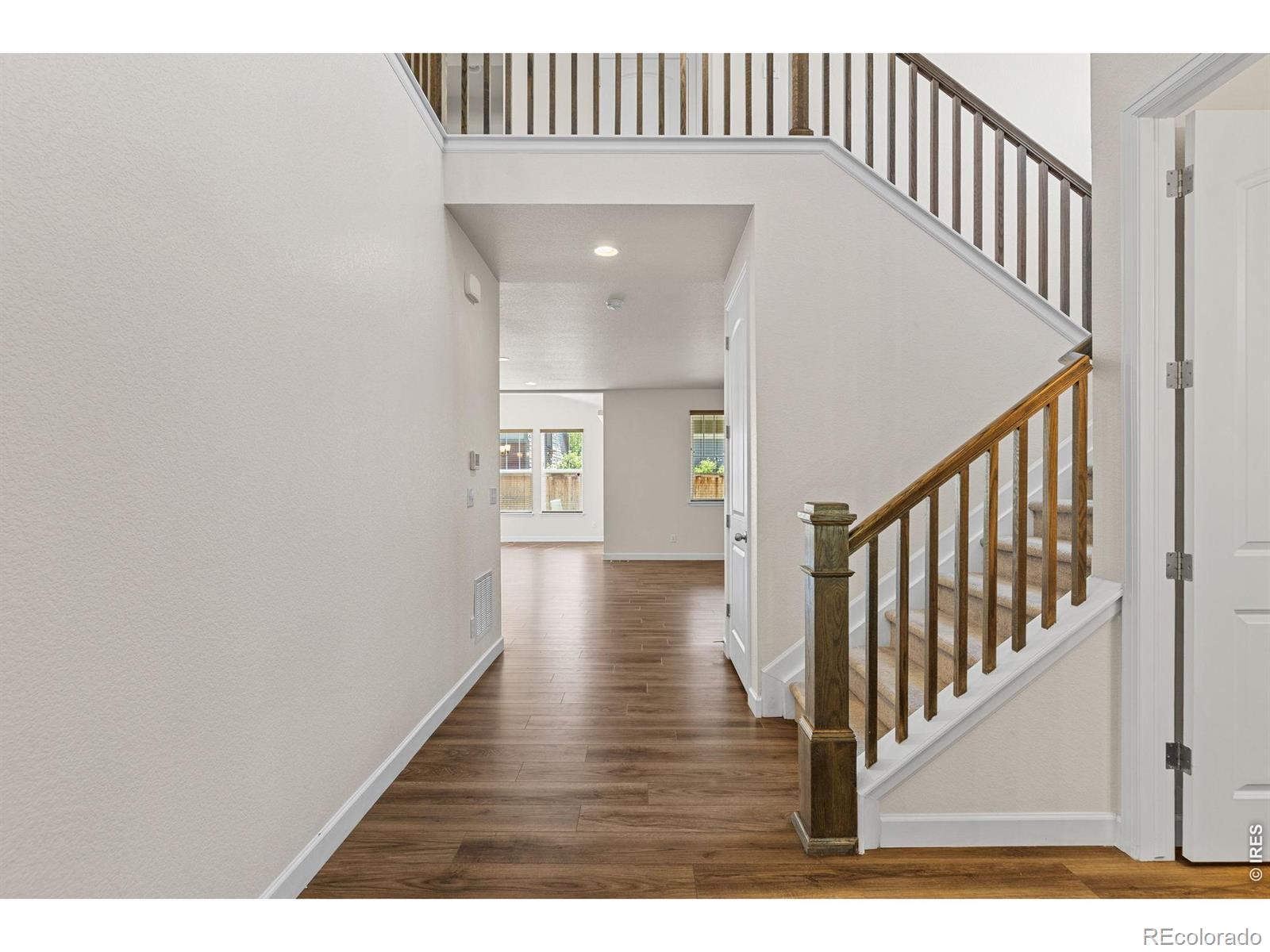 MLS Image #4 for 286  western sky circle,longmont, Colorado