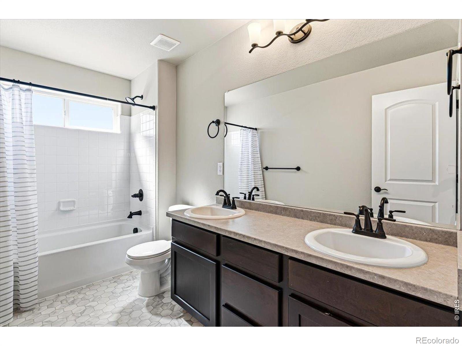 MLS Image #16 for 1721  country sun drive,windsor, Colorado