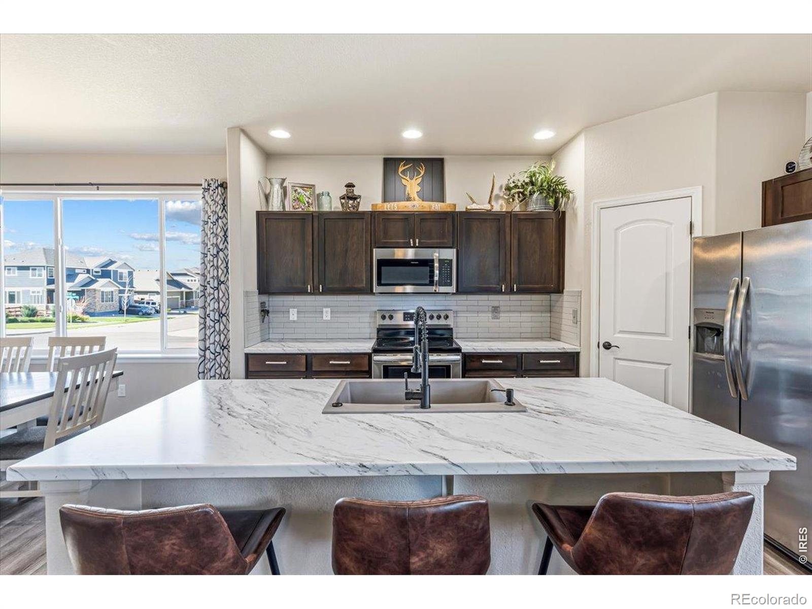MLS Image #3 for 1721  country sun drive,windsor, Colorado