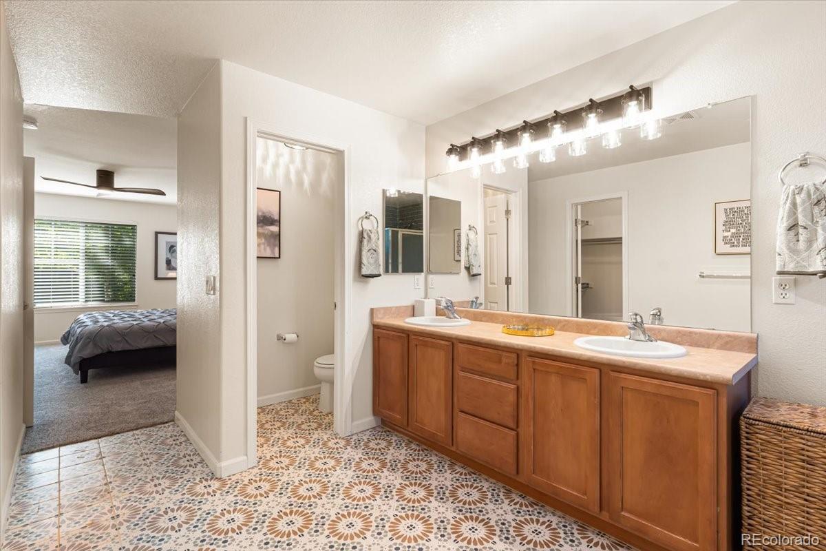 MLS Image #17 for 22036 e jamison place,aurora, Colorado