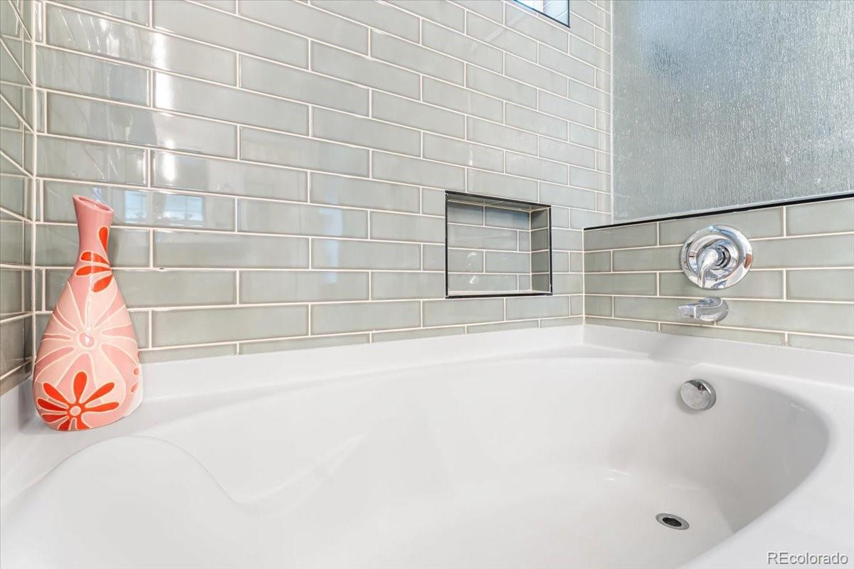 MLS Image #19 for 22036 e jamison place,aurora, Colorado