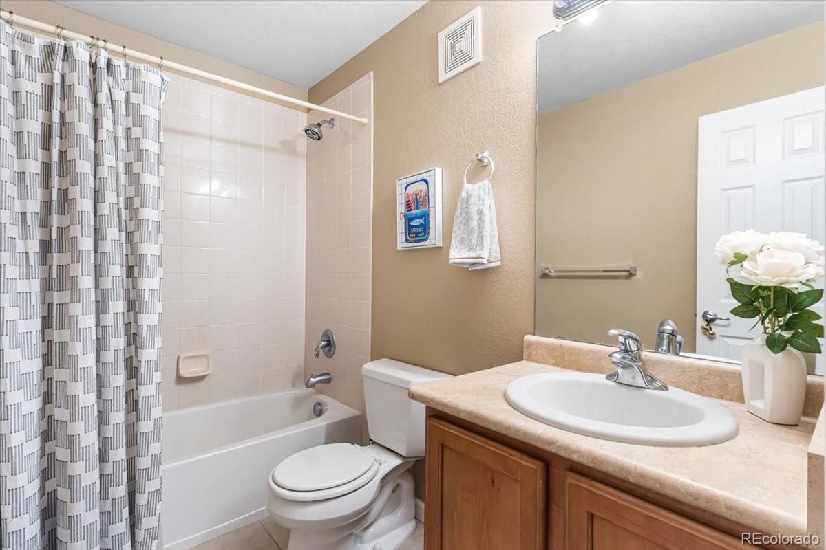 MLS Image #24 for 22036 e jamison place,aurora, Colorado