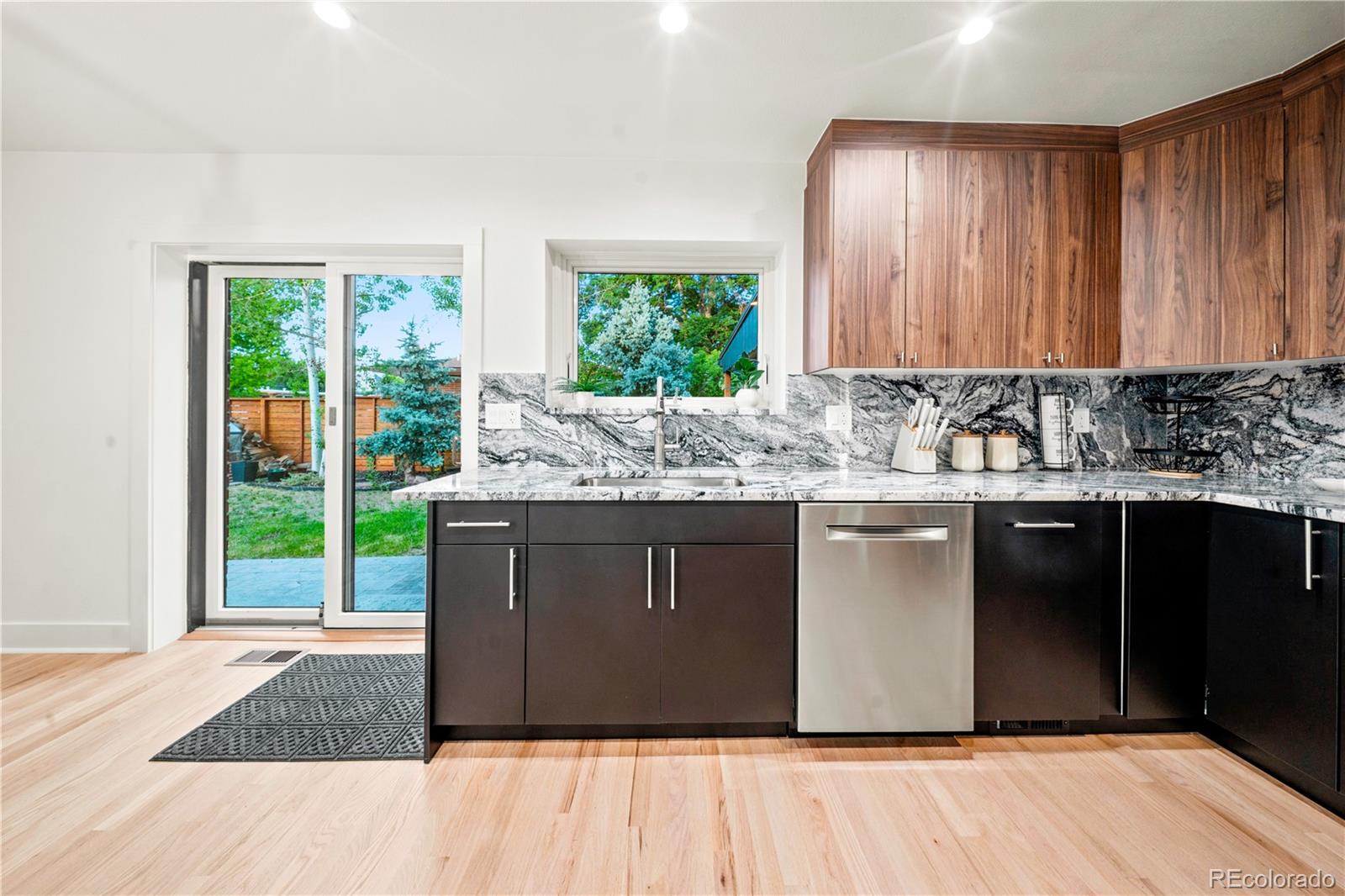 MLS Image #10 for 4860 e harvard lane,denver, Colorado