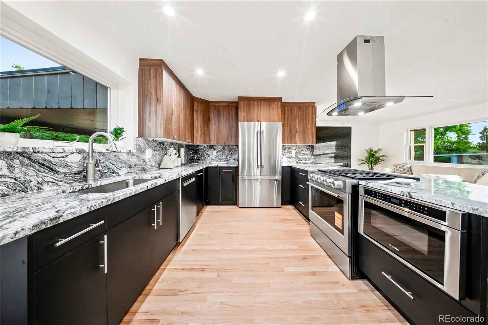 MLS Image #11 for 4860 e harvard lane,denver, Colorado