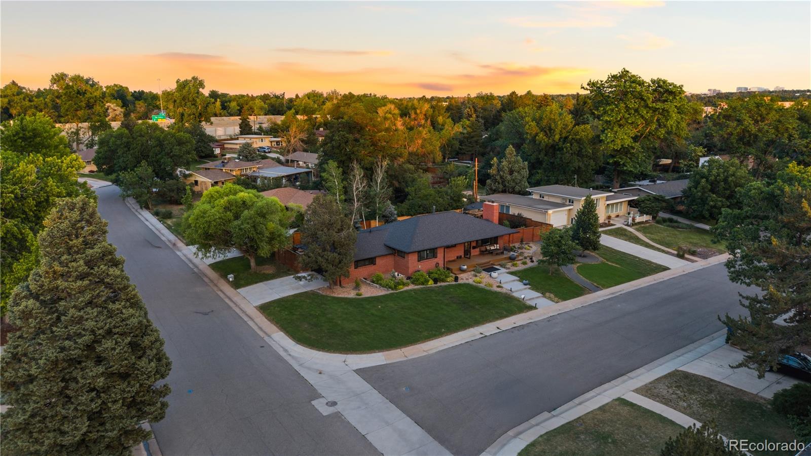 MLS Image #2 for 4860 e harvard lane,denver, Colorado