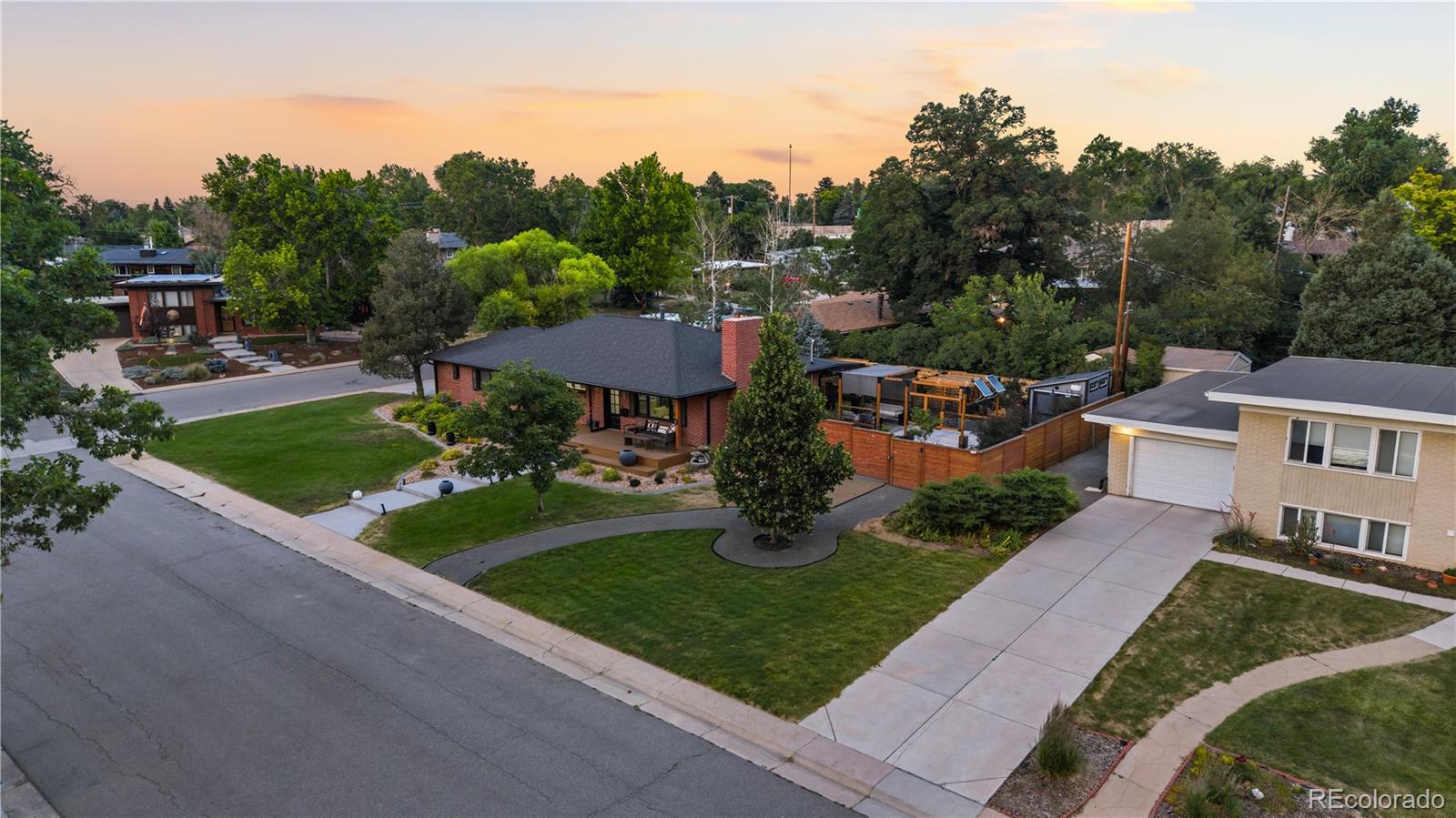 MLS Image #4 for 4860 e harvard lane,denver, Colorado