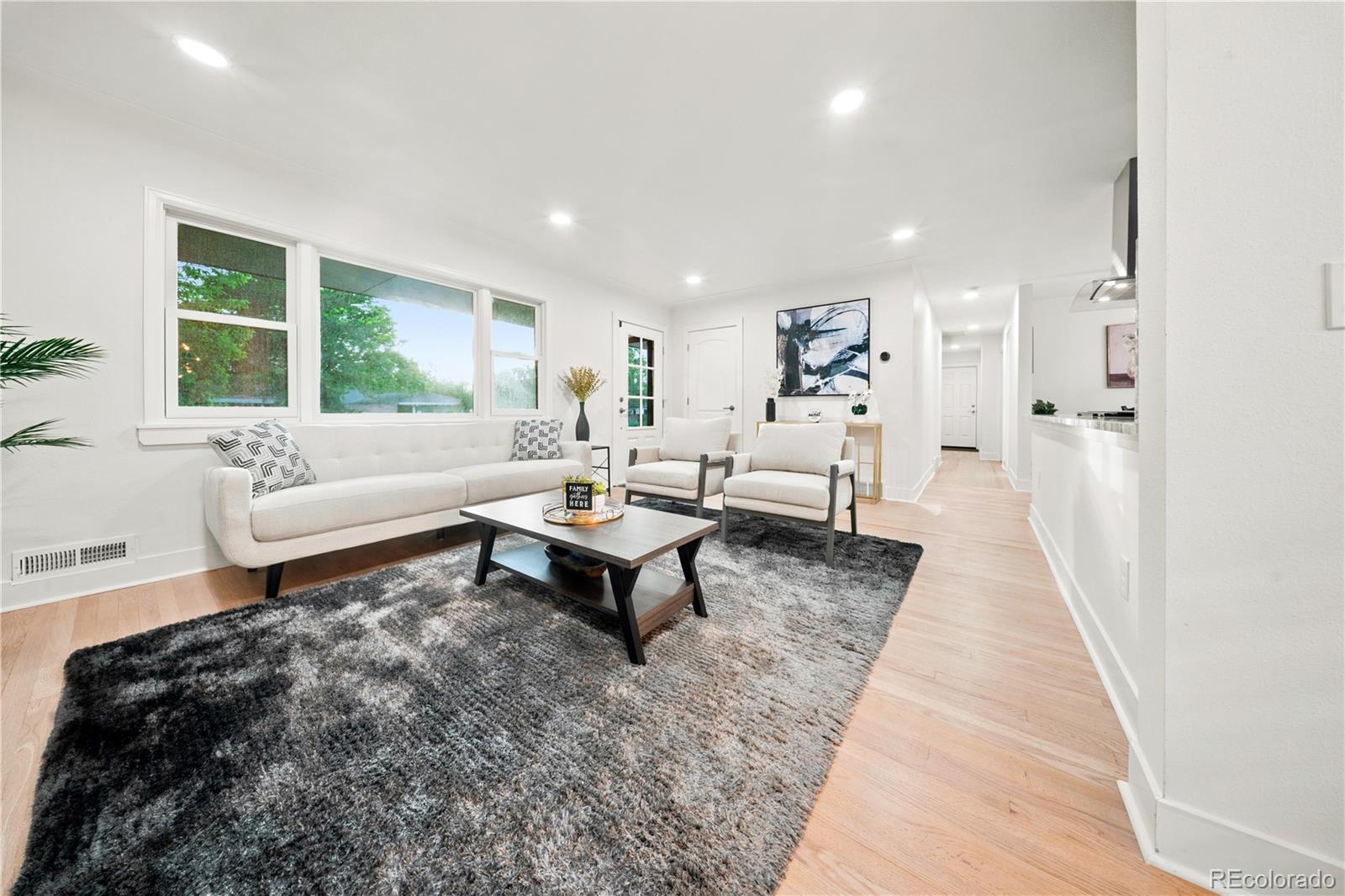 MLS Image #6 for 4860 e harvard lane,denver, Colorado