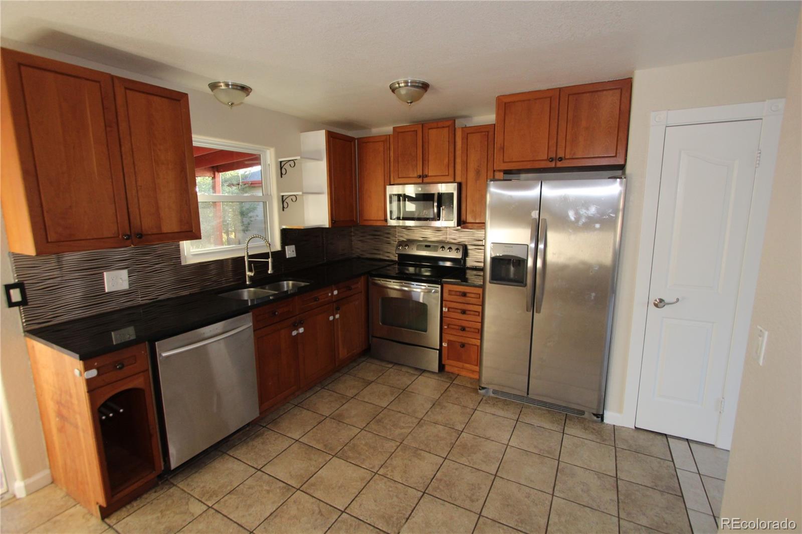 MLS Image #4 for 4581  fraser way,denver, Colorado